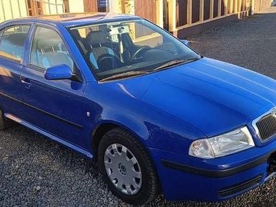 Second-hand Skoda Octavia Tour 90 CP (66 kW) 2006 Culoarealbastru Berlinǎ