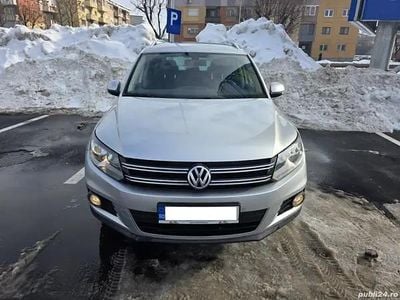 Gri Utilizat 2016 VW Tiguan Sport SUV | 13.600 EUR (Super Preț)