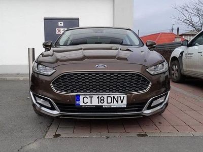 Culoaremaro Utilizat 2017 Ford Mondeo Vignale Break | 13.950 EUR (Puțin scump)