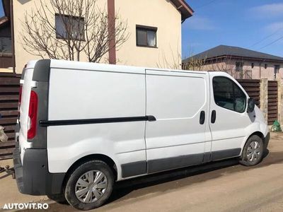 second-hand Opel Vivaro long