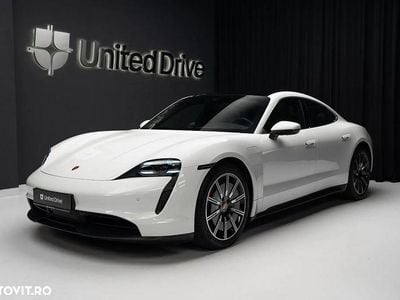 Culoarealb Second-hand 2020 Porsche Taycan 4S Berlinǎ | 74.999 EUR