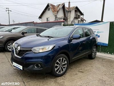 Culoarealbastru Second-hand 2015 Renault Kadjar LIMITED SUV | 10.200 EUR (Preț OK)