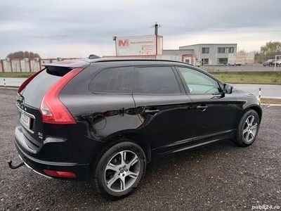 Second-hand Volvo XC60 Kinetic 181 CP (133 kW) 2014 Negru SUV