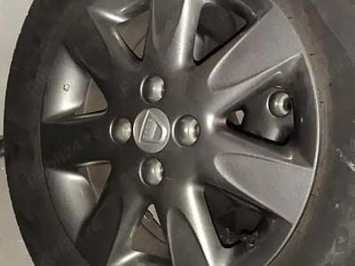 Second-hand Dacia Logan 54 CP (39 kW) 2016 Alb Berlinǎ