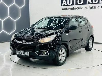 Culoarenegru Utilizat 2012 Hyundai ix35 Finale SUV | 8.290 EUR (Puțin scump)