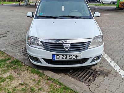 Culoarealb Utilizat 2011 Dacia Logan Berlinǎ | 1.490 EUR (Preț OK)