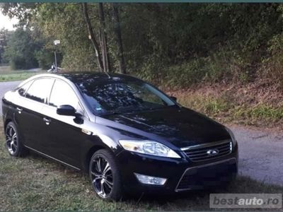 second-hand Ford Mondeo GHIA 2.0