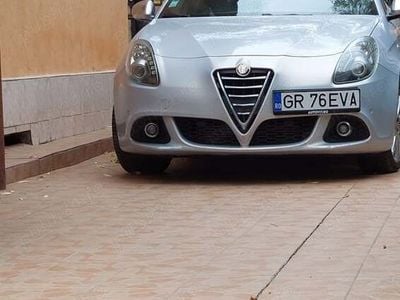 Utilizat 2015 Alfa Romeo Giulietta Hatchback | 6.500 EUR