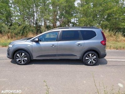 Second-hand Dacia Jogger Expression 100 CP (73 kW) 2024 Culoaregri Monovolum