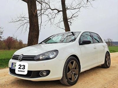 Second-hand VW Golf VI Exclusive 160 CP (117 kW) 2009 Culoarealb Hatchback