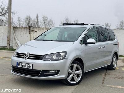 Second-hand VW Sharan Highline 140 CP (102 kW) 2013 Culoareargint Monovolum