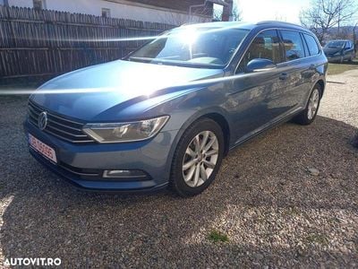 Second-hand VW Passat Comfortline 150 CP (110 kW) 2015 Culoarealbastru Break