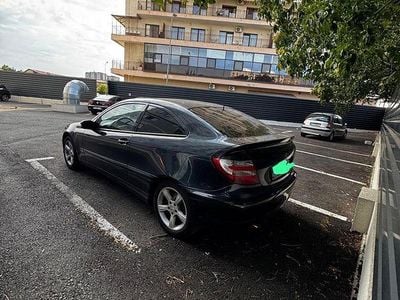 Mercedes C180