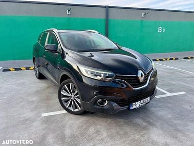 Culoarenegru Utilizat 2015 Renault Kadjar Bose Edition SUV | 9.990 EUR (Preț OK)