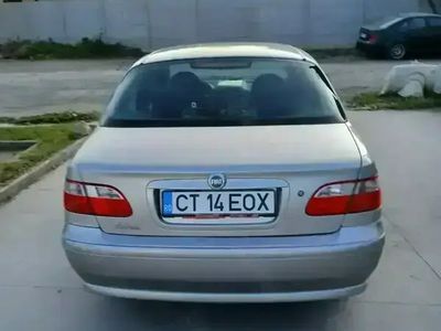 Second-hand Fiat Albea 57 CP (41 kW) 2006 Berlinǎ