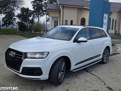 Culoarealb Utilizat 2017 Audi Q7 S-Line SUV | 34.000 EUR (Preț OK)