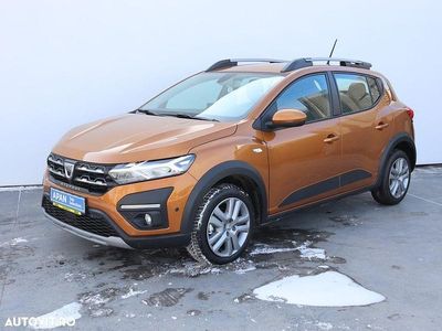 Culoareportocaliu Utilizat 2022 Dacia Sandero Stepway Hatchback | 12.900 EUR (Puțin scump)