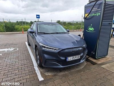 Culoarealbastru Utilizat 2021 Ford Mustang Mach-E SUV | 22.900 EUR