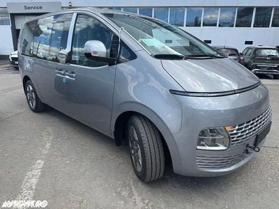 Culoareargint Nouă 2025 Hyundai Staria Premium Monovolum | 42.500 EUR