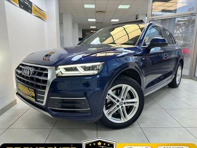 Culoarealbastru Utilizat 2018 Audi Q5 Sport SUV | 25.990 EUR (Puțin scump)