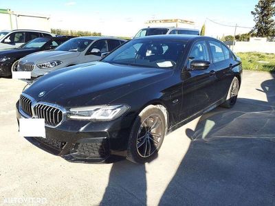 Culoarenegru Second-hand 2022 BMW 530e M Sport Berlinǎ | 34.900 EUR (Preț bun)