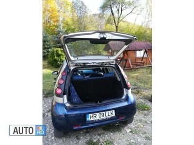Second-hand Smart ForFour 95 CP (69 kW) 2004 Albastru Hatchback