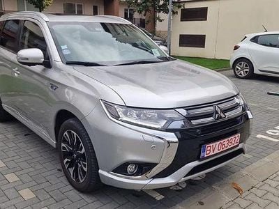 Mitsubishi Outlander P-HEV