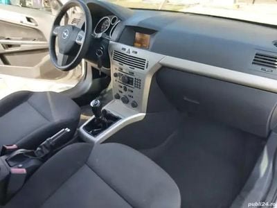 Utilizat 2007 Opel Astra Break | 1.650 EUR (Preț OK)