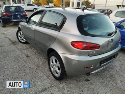 second-hand Alfa Romeo 147 1.6 benzin+GPL-2007-clima-Finantare