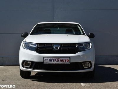 Second-hand Dacia Logan Lauréate 73 CP (53 kW) 2018 Culoarealb Berlinǎ