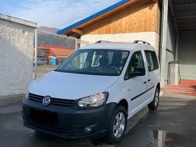 Second-hand VW Caddy 81 CP (59 kW) 2012 Alb Monovolum
