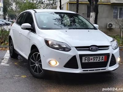 Utilizat 2012 Ford Focus Hatchback | 4.590 EUR (Preț OK)