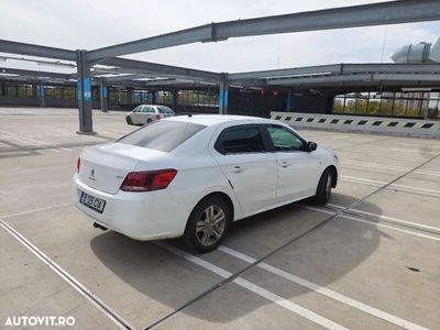 second-hand Peugeot 301 1.2 PureTech Allure