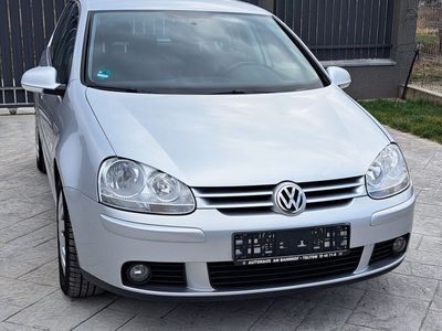 second-hand VW Golf V 