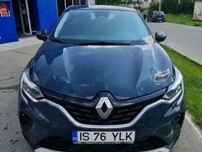 Second-hand Renault Captur 100 CP (73 kW) 2022 Albastru SUV