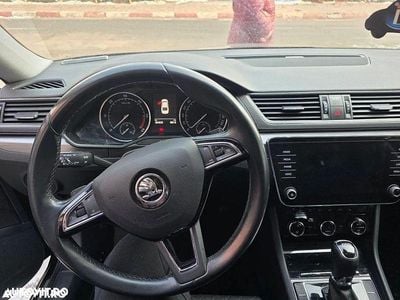 Culoarenegru Utilizat 2019 Skoda Superb Style Berlinǎ | 14.000 EUR (Super Preț)
