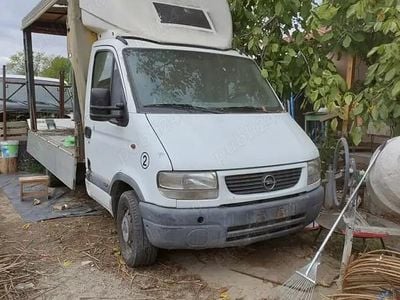Utilizat 2001 Opel Movano Van | 2.950 EUR