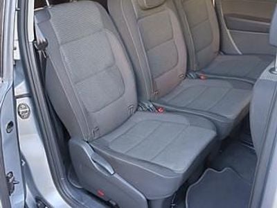 Second-hand VW Sharan 150 CP (110 kW) 2016 Gri Monovolum