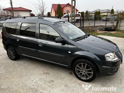 second-hand Dacia Logan MCV. 1.6 benz + GPL