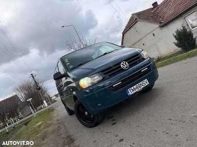 Culoareverde Utilizat 2011 VW Transporter Highline Van | 11.500 EUR