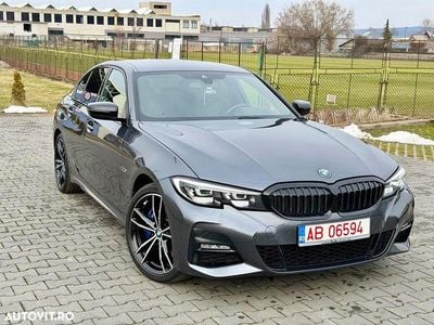 Culoarealbastru Second-hand 2022 BMW 330e M Sport Berlinǎ | 25.800 EUR (Super Preț)