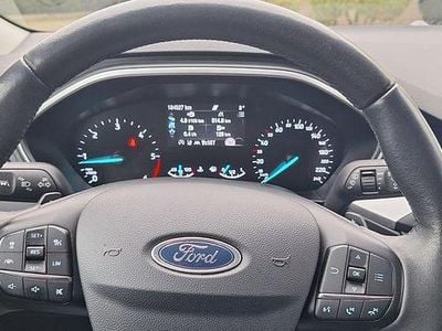 Second-hand Ford Focus Active 120 CP (88 kW) 2019 Culoarealb Break