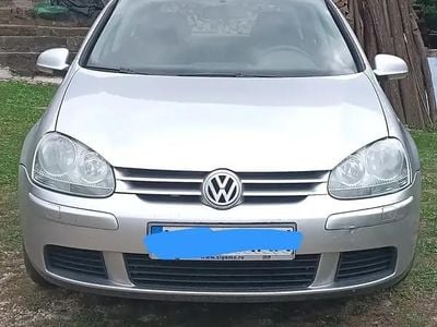 VW Golf V