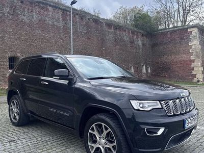 Negru Utilizat 2019 Jeep Grand Cherokee Overland SUV | 22.500 EUR