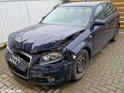 second-hand Audi A3 Sportback 1.6 FSI Attraction 2005 · 180 000 km · 1 598 cm3 · Benzina