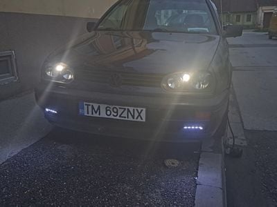 Albastru Utilizat 1995 VW Golf III Hatchback | 1.099 EUR