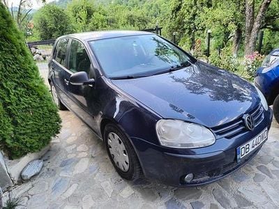 VW Golf V