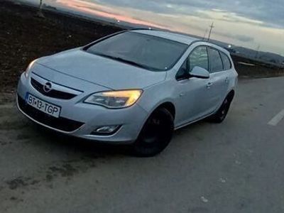 second-hand Opel Astra Sports Tourer 1.7 CDTI