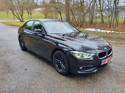 Second-hand BMW 320 194 CP (142 kW) 2016 Negru Berlinǎ