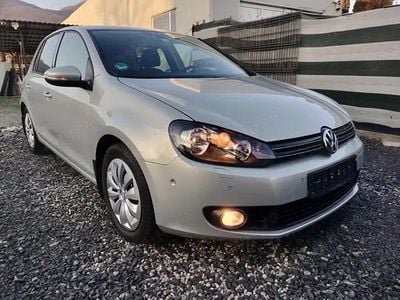 Gri Utilizat 2011 VW Golf VI Team Hatchback | 4.350 EUR (Preț bun)